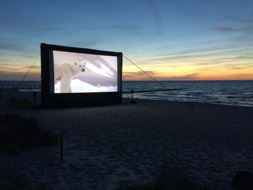 BIG cinema – Beachkino mit Gänsehaut-Feeling beim Horizonte Festival Zingst